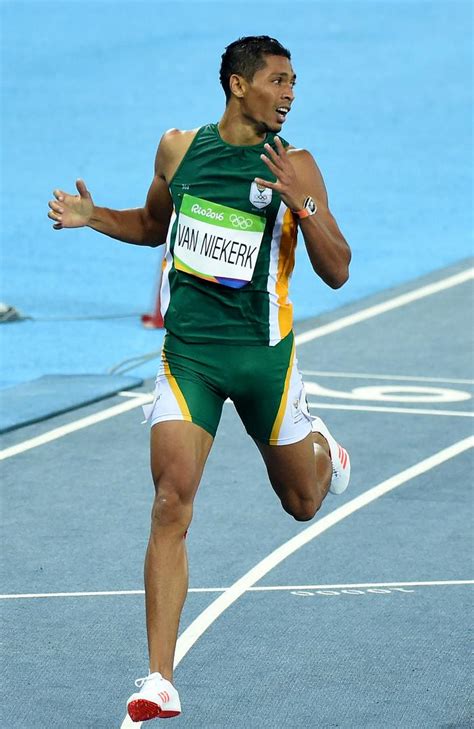 wayde van niekerk track record